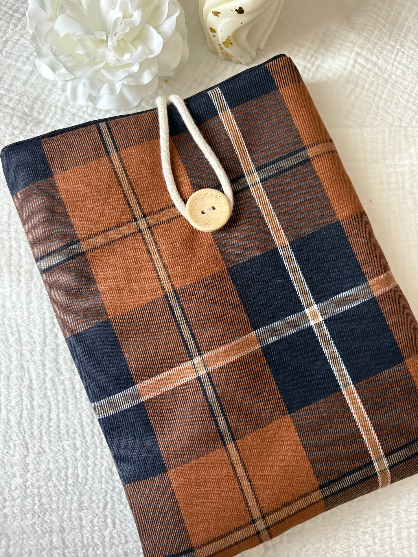 Pochette à livres à carreaux