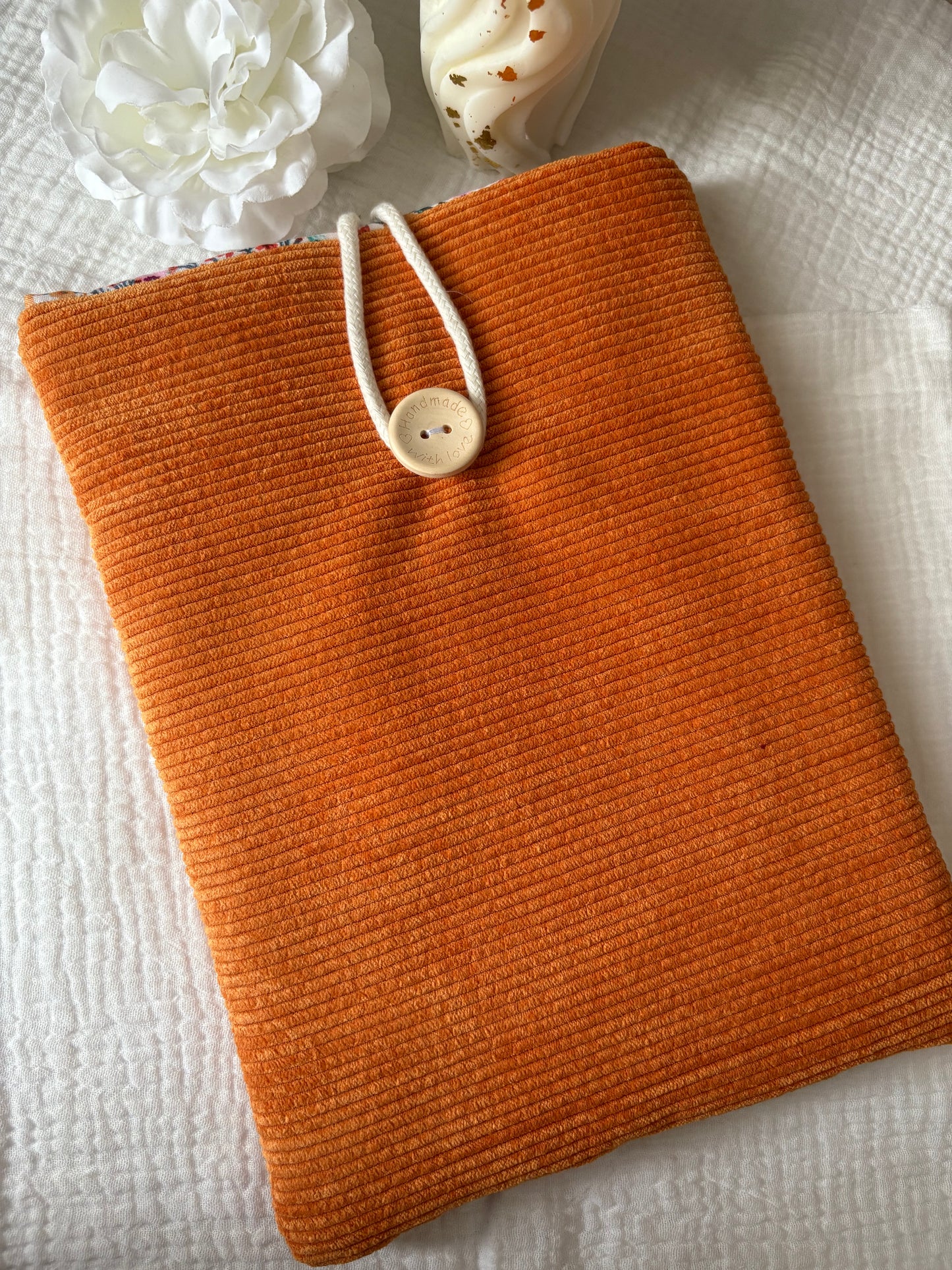 Pochette à livres orange