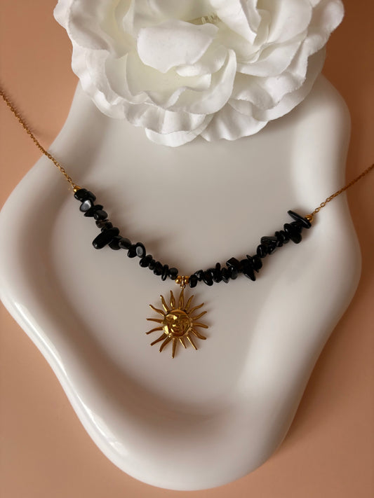 Collier BLACK SUN
