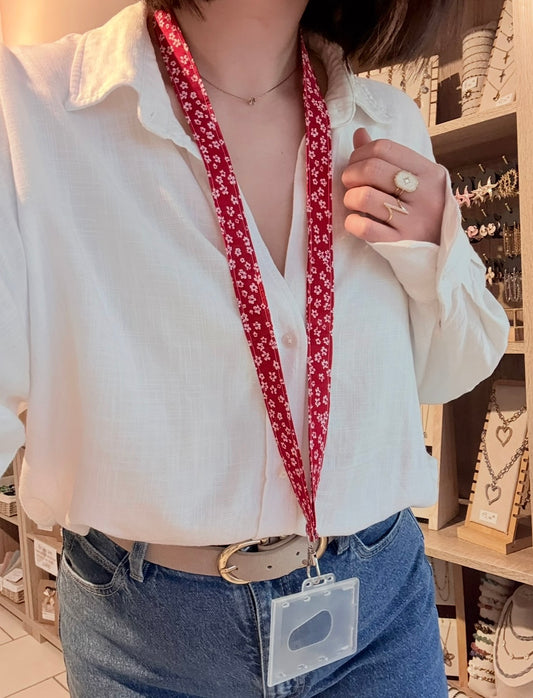 Porte badge fleuri rouge
