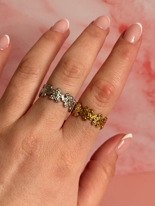 Bague FLEURS martelées